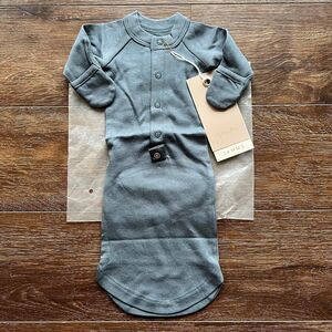 NWT Goumi Kids Midnight Baby Gown SZ Preemie Snap Bamboo Organic Sleeper Jamms